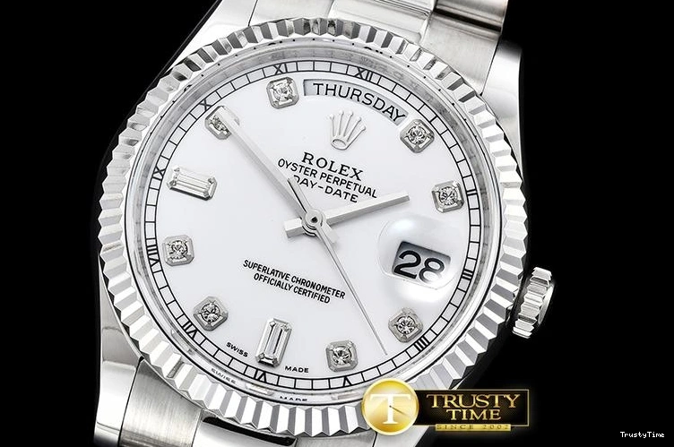 1207 RDD0214D – DayDate 36mm Elegant 683